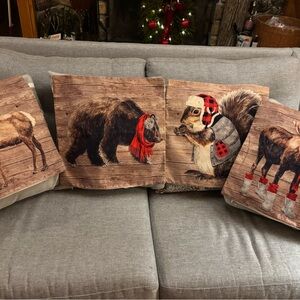 Stupell Industries Rustic Animal Holiday cushion cover set